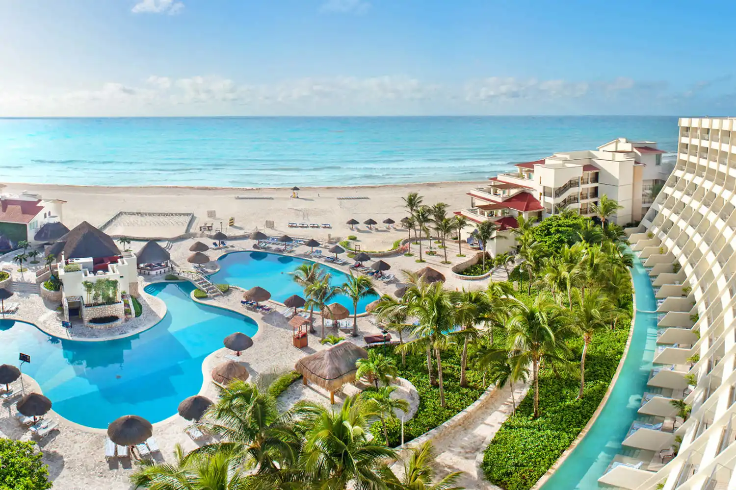 is it safe to go to cancun 2023