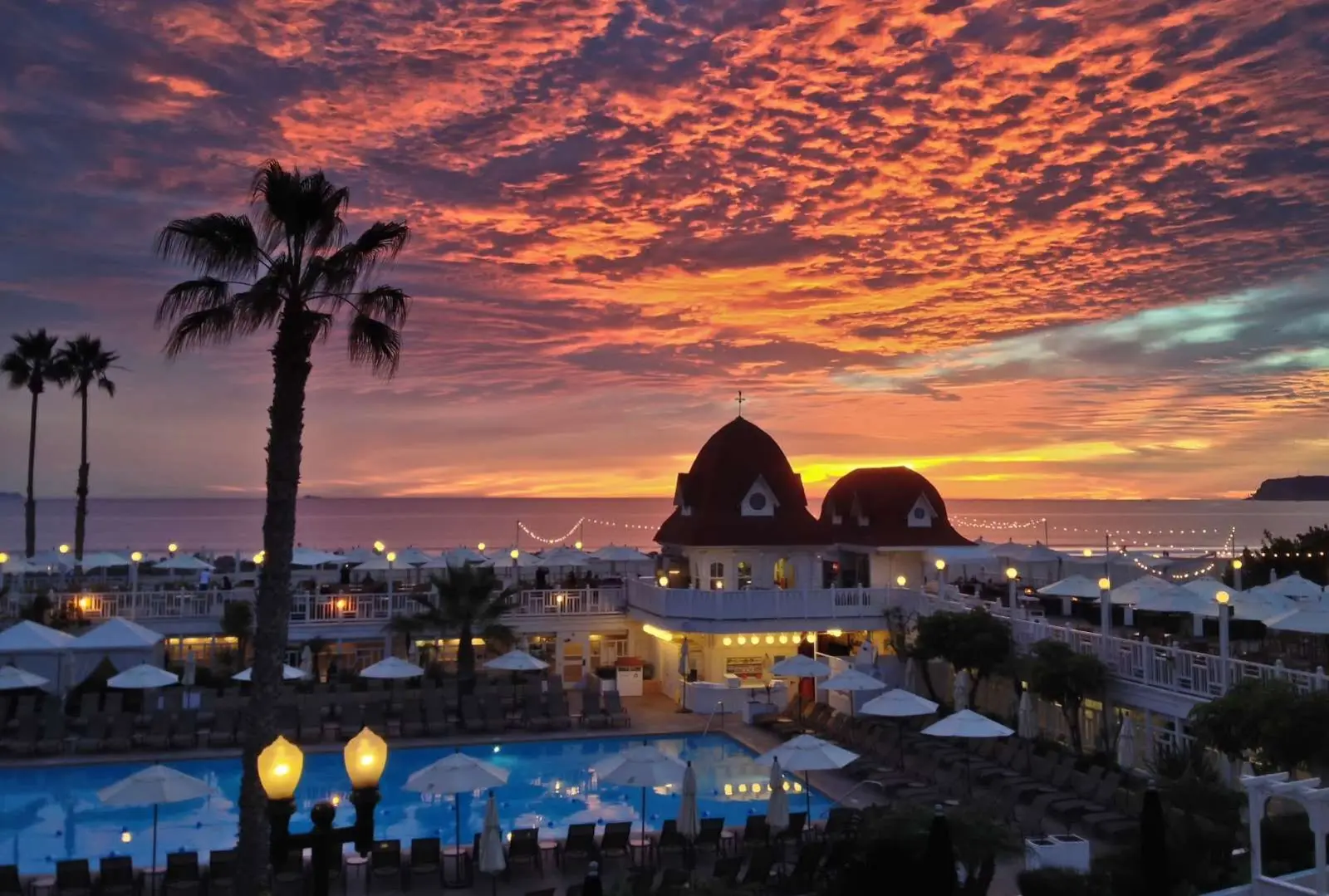 7 Of The Most Romantic Hotels In San Diego To Feel The Love   Hotel Del Coronado San Diego California USA.webp