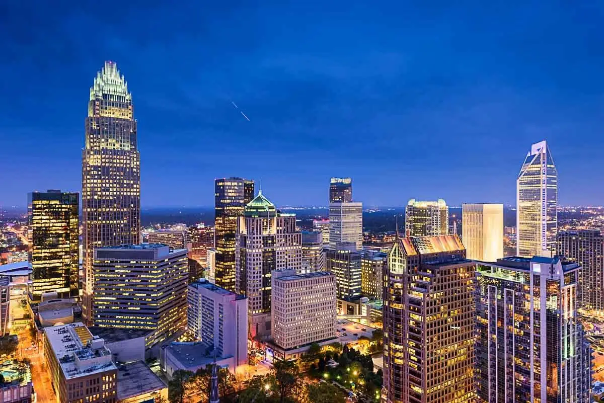 20 Romantic Things To Do In Charlotte NC For Couples - Travelistia