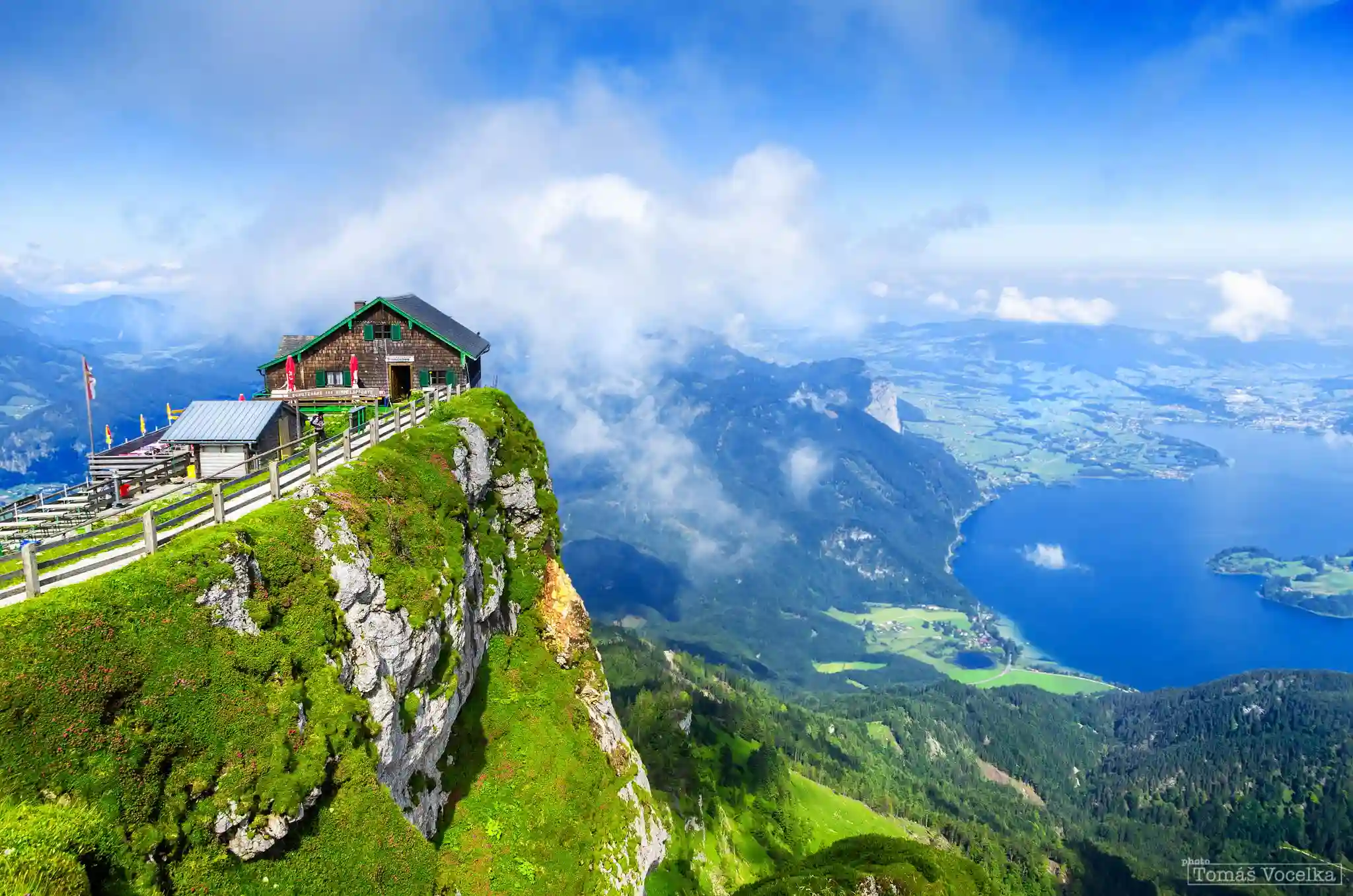 Top places to visit. Шафберг Австрия. Шафберг Швейцария. Австрия, гора Schafberg.. Зальцкаммергут Австрия Getty.