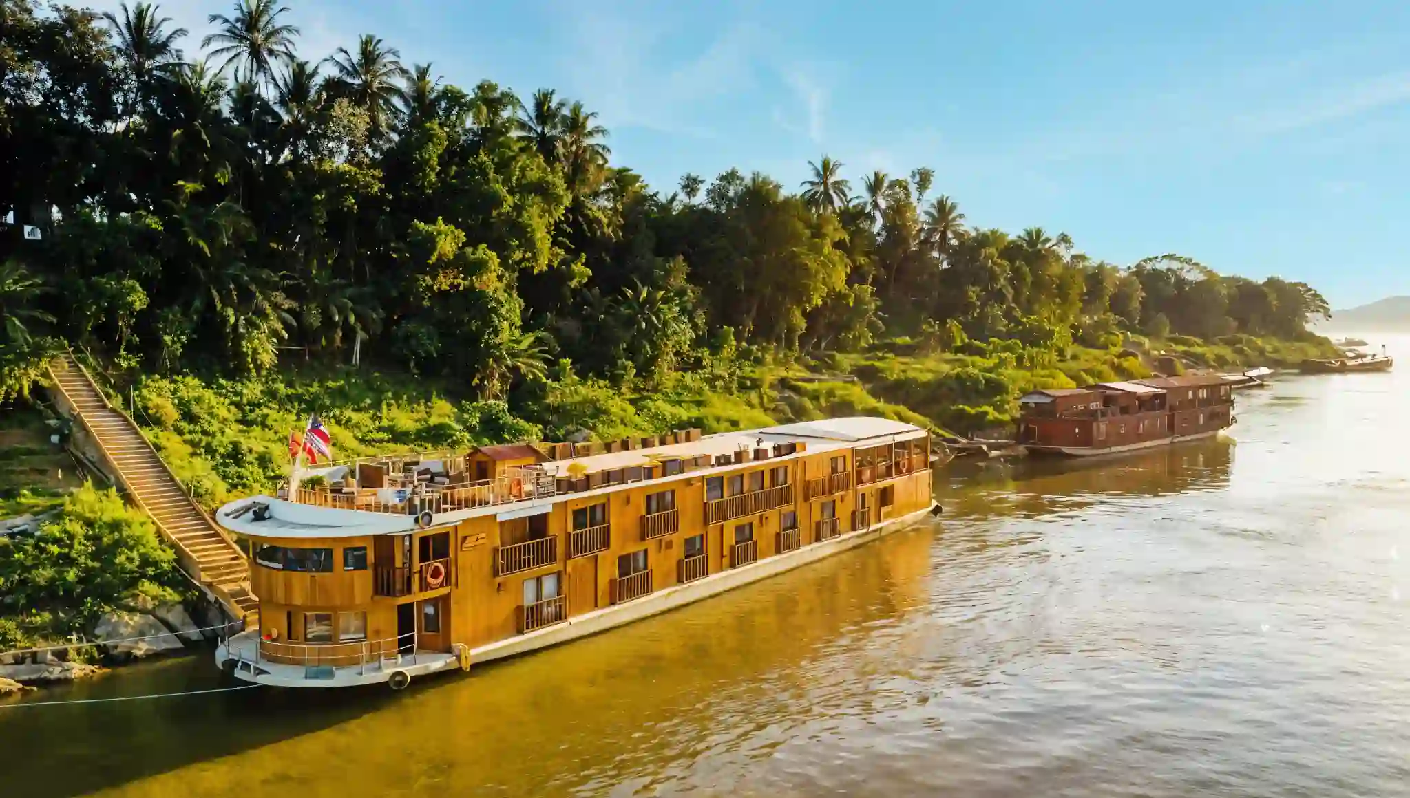 Pakse Riverboat Tour for travelers